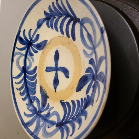 Vintage Hand Painted Bisque Ceramic Blue & White Plate Bowl - Picture 5 of 10